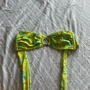 Kulani Kinis Vibrant Floral Bikini Top